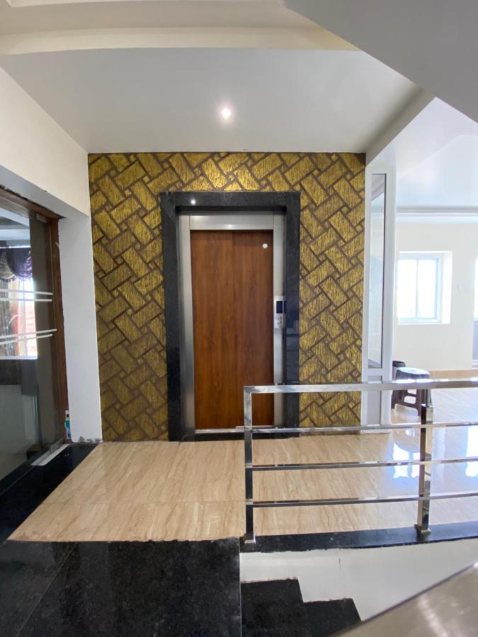 Le Shiv Executive Suite Theni Esterno foto