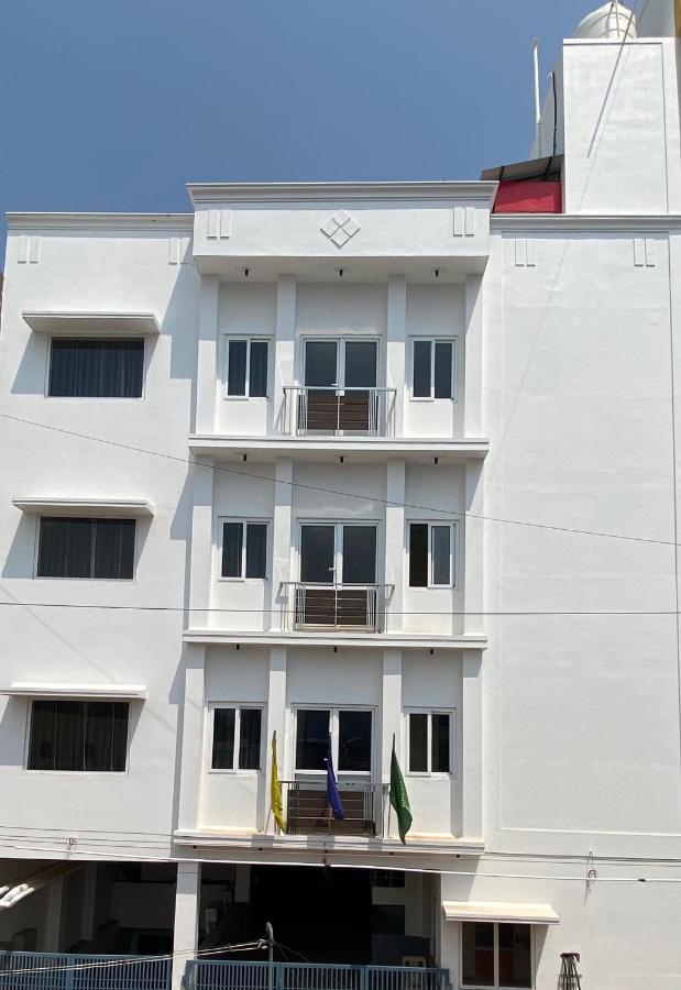 Le Shiv Executive Suite Theni Esterno foto