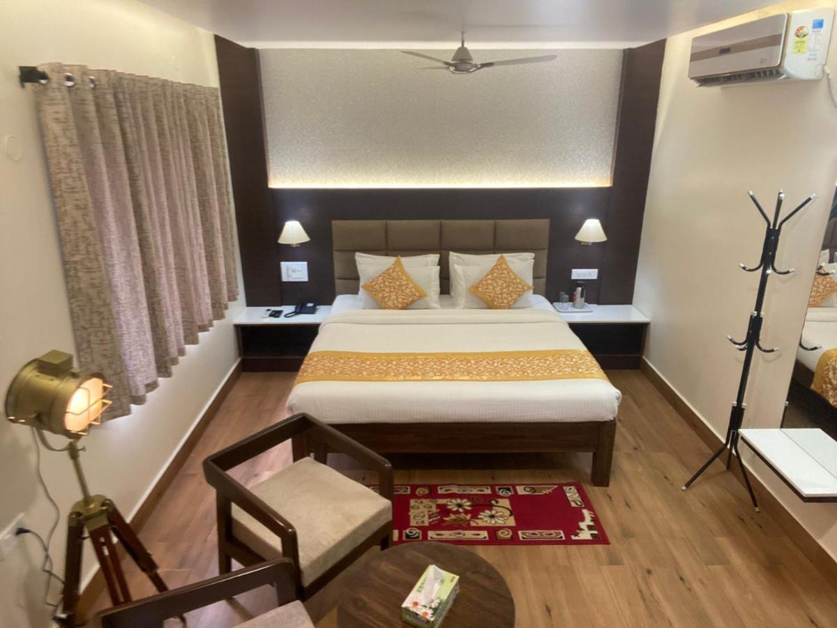 Le Shiv Executive Suite Theni Esterno foto