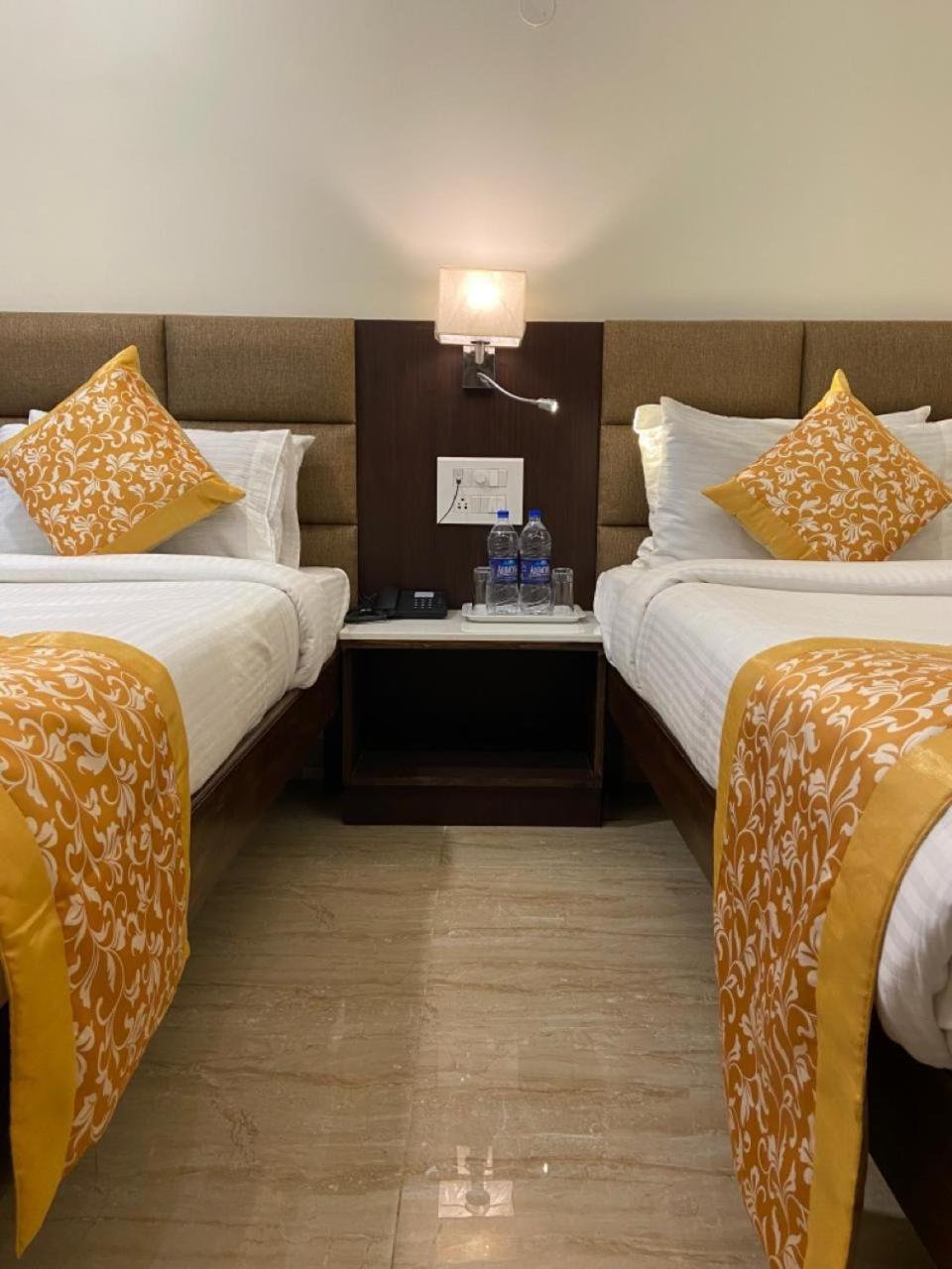 Le Shiv Executive Suite Theni Esterno foto